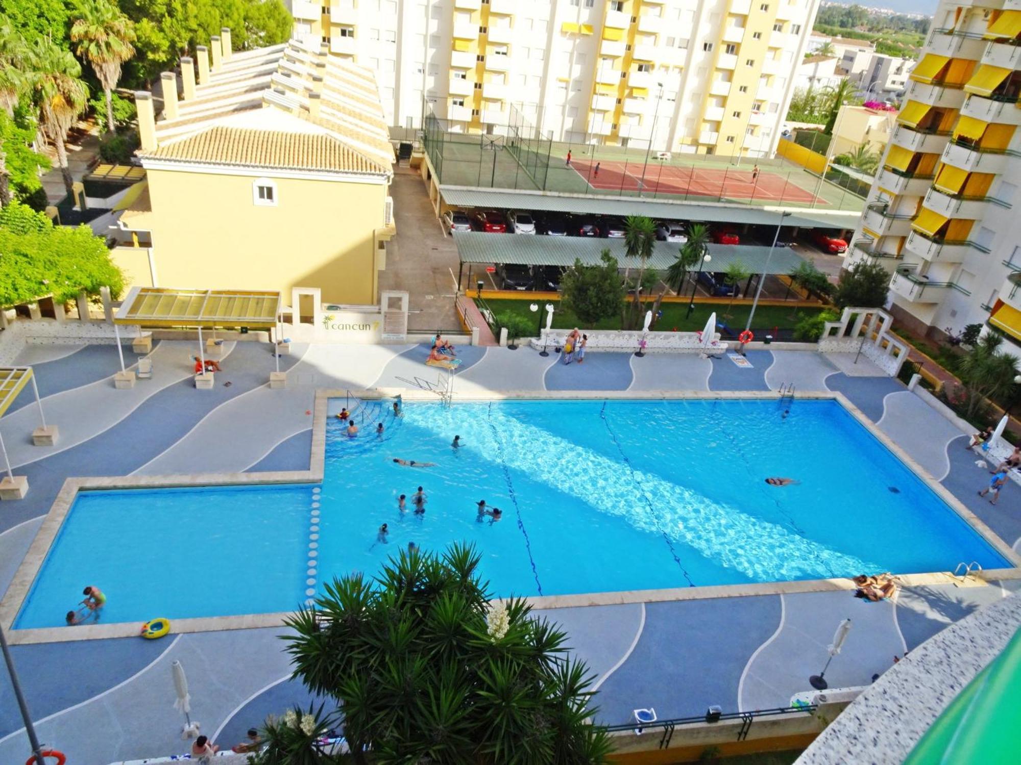 Cancun Playa De Gandia - Solo Alquiler Familias المظهر الخارجي الصورة